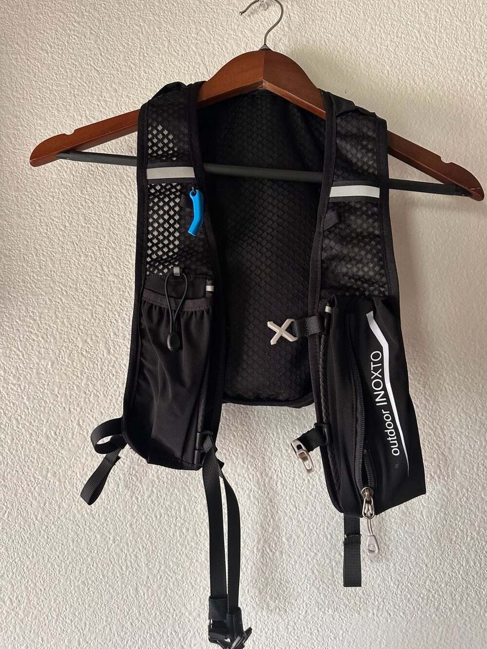 Inoxto Hydration Running Vest Black Bladder Included One Size
